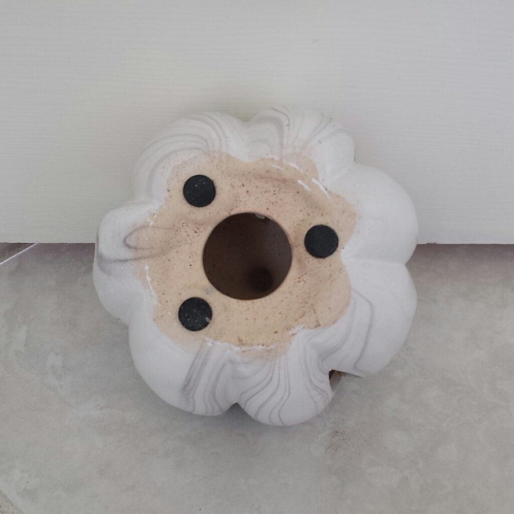 Ceramic Pumpkin - Picture 5 of 10
